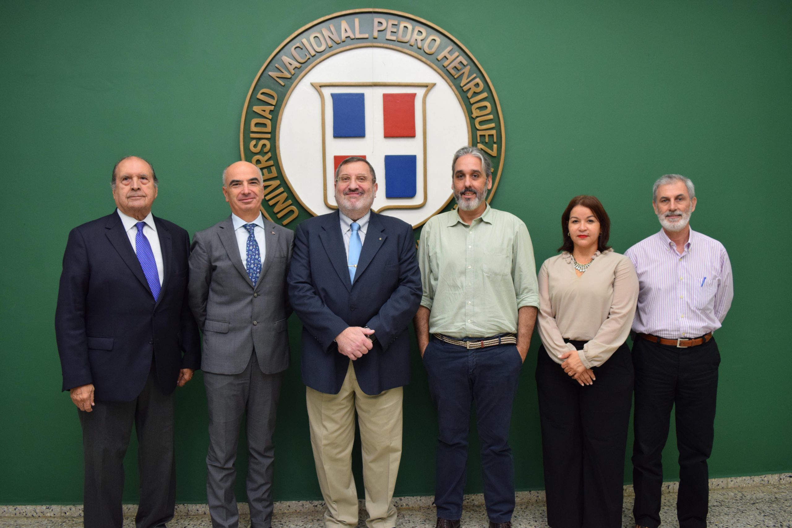 La UNPHU presento la conferencia “Egnos y Galileos: los dos pilares de la infraestructura europea”