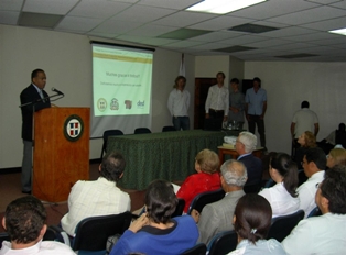 Presentación Proyecto ”Planificación, diseño, construcción y mantenimiento de senderos en el Parque Nacional Armando Bermúdez”