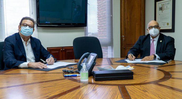UNPHU firma acuerdo interinstitucional con el Consejo Nacional de Drogas
