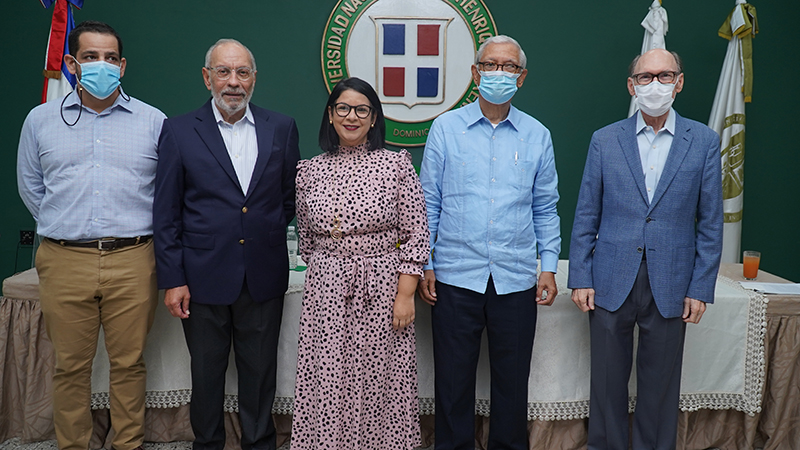 UNPHU and SDB launch the book “From Dessalines to Duvalier: Race, color and the Independence of Haiti