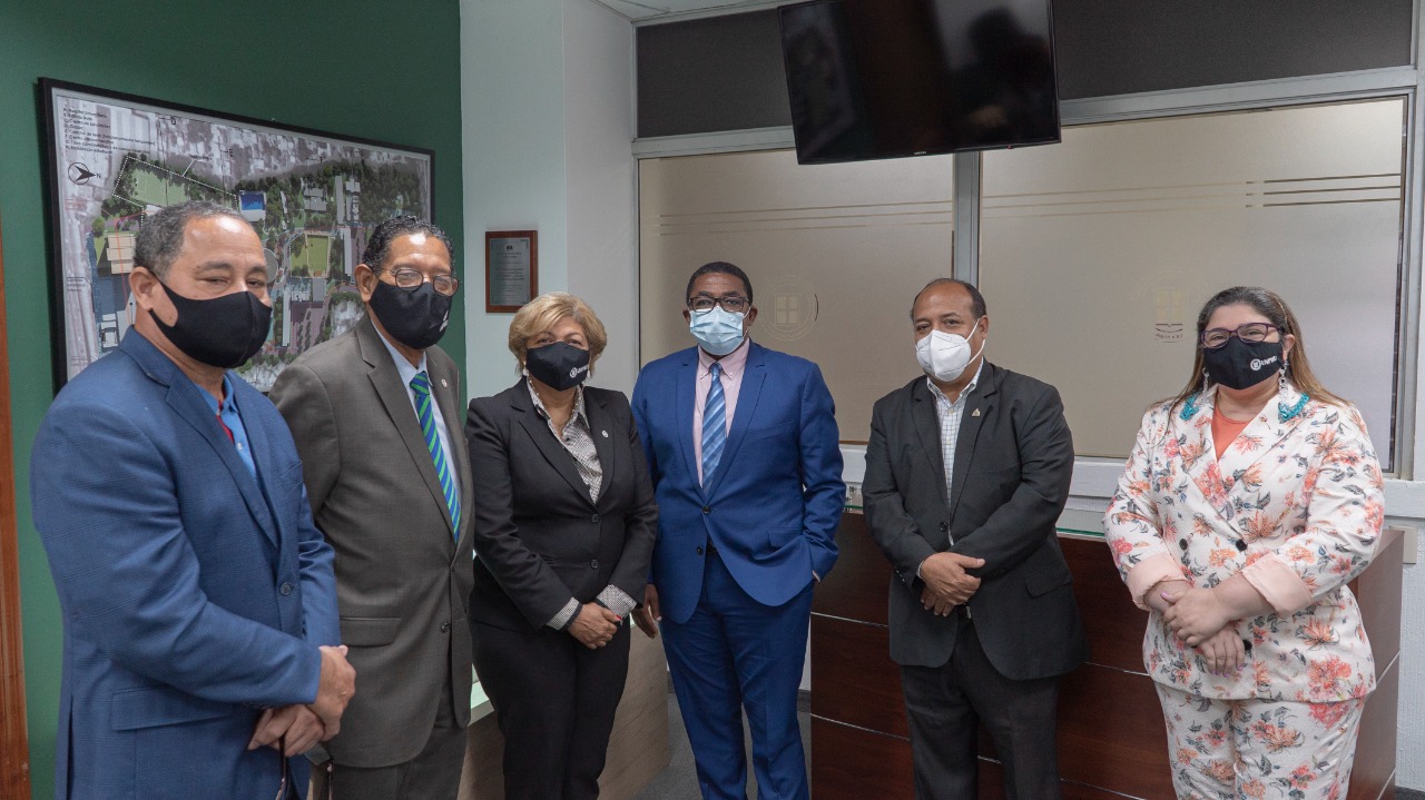 UNPHU receives the visit of Dr. Genaro Rodriguez Martinez