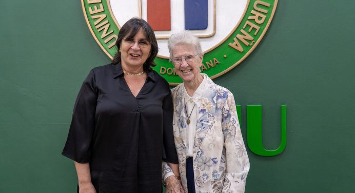 La UNPHU otorga reconocimiento a Inés Aizpún y Sor Leonor Gibb, por sus aportes a la educación