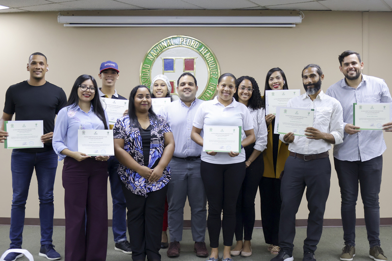 Acto de clausura del programa de emprendimiento Boot Camp 2.0 2023, en la UNPHU