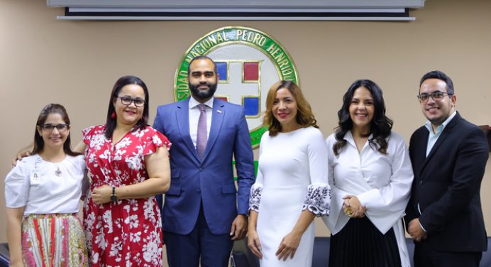 La UNPHU realiza mesa técnica de discusión: Propuesta del anteproyecto de ley sobre el acoso escolar