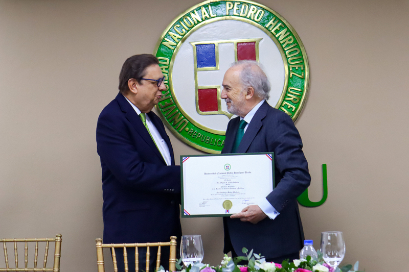 UNPHU recognizes as honorary professor Santiago Muñoz Machado