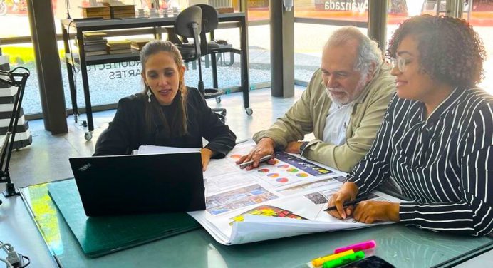 Escuela de Arquitectura y Urbanismo de la UNPHU, busca soluciones innovadoras a favor de la movilidad urbana