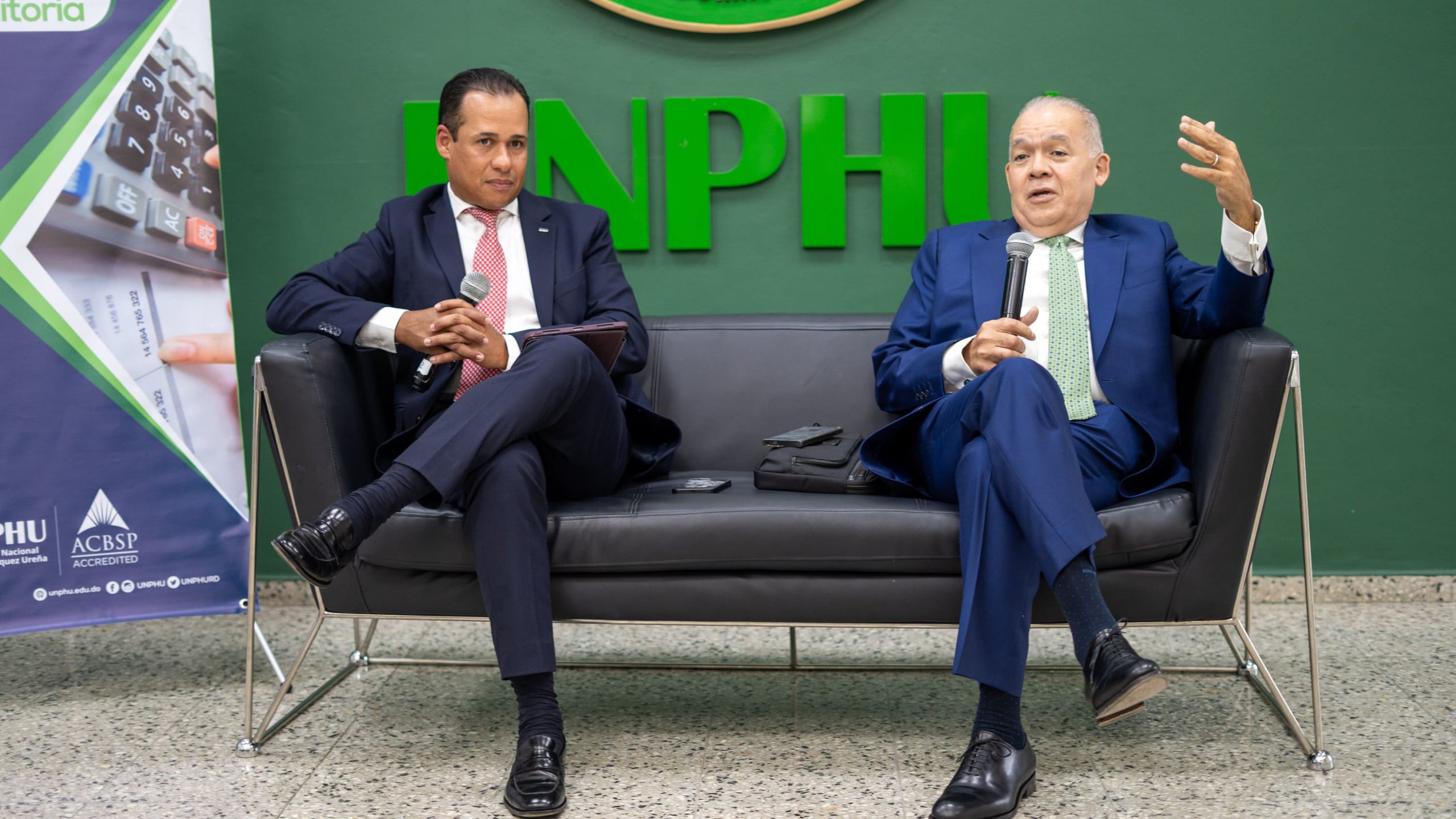 UNPHU realiza Conferencia Panel: Retos y desafíos de la Contabilidad y la Auditoría en la actualidad