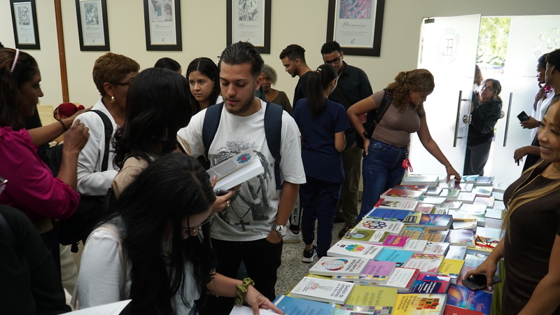 UNPHU celebra 1ra Feria del Libro de Psicología Centrada en la Prevención de la Salud Mental 2024
