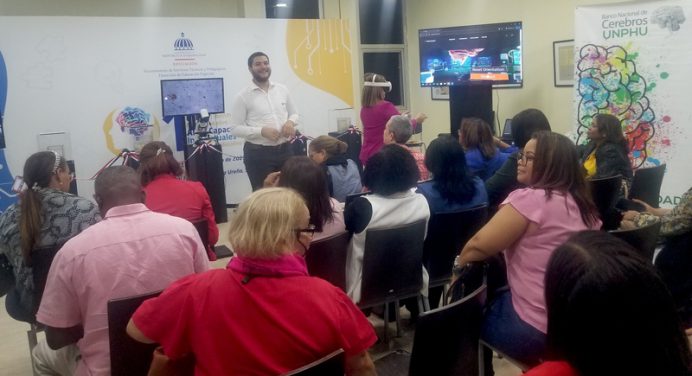 UNPHU presenta su Museo Itinerante del Banco Nacional de Cerebros. 