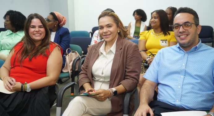 UNPHU fortalece vínculos con egresados de Educación Especial en encuentro “Sembrando Inclusión, Multiplicando Voces”